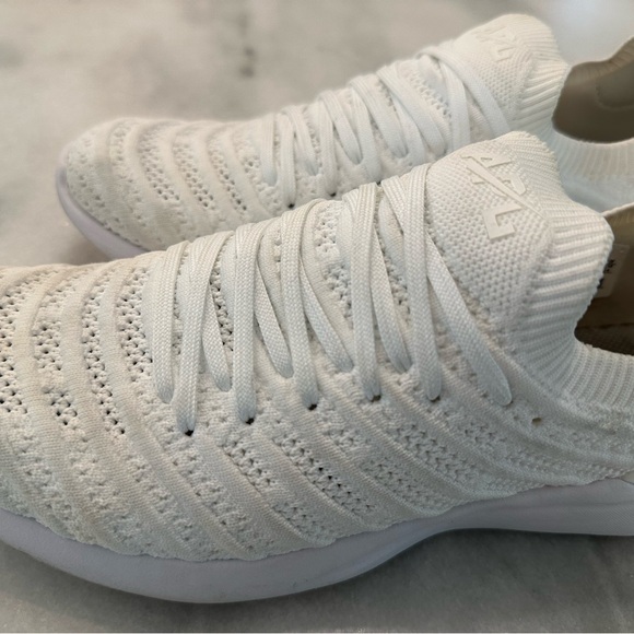 APL Techloom Wave - size 9.5 - Picture 3 of 4